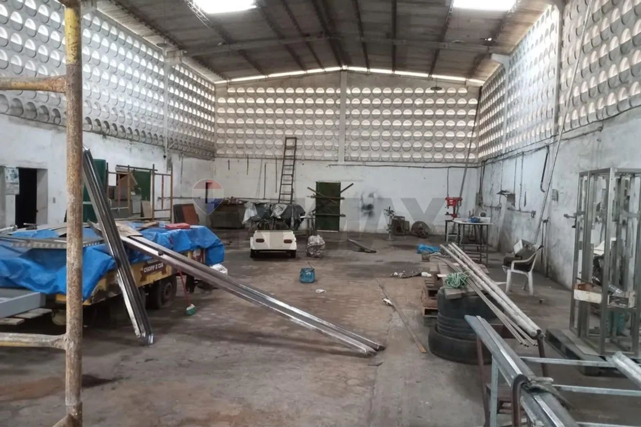 "Galpão de 360m² no Tabuleiro do Martins" - Foto 2