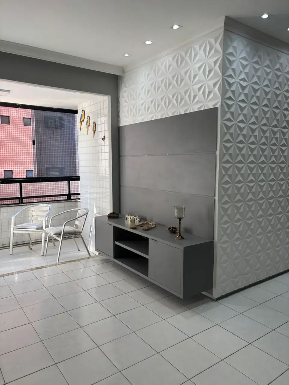 ALUGA-SE APTO COM 3 QUARTOS EM MIRAMAR MOBILIADO - Foto 3