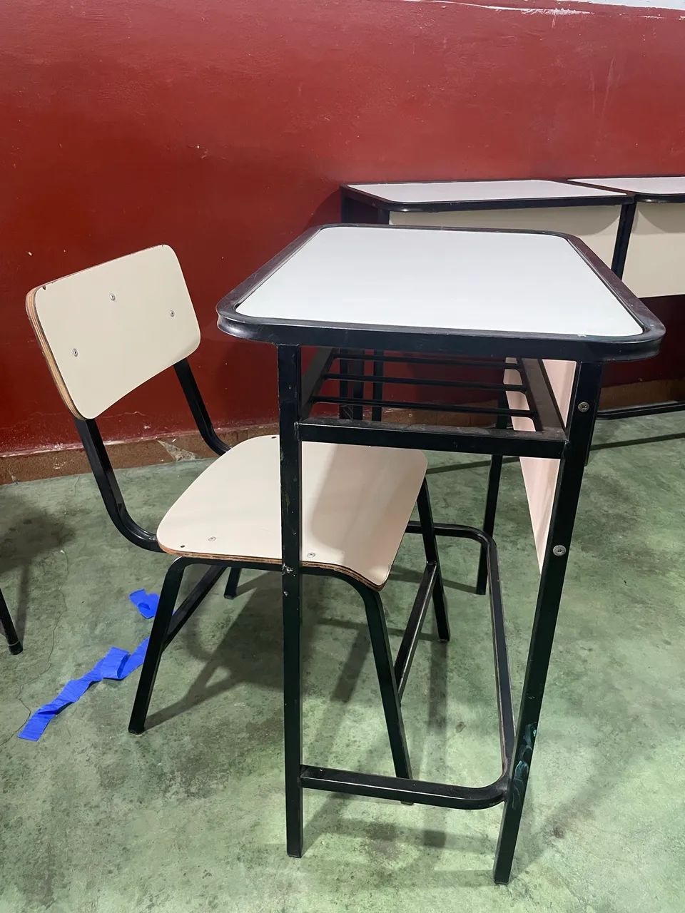 Jogos de mesa e cadeira escolar  - Foto 2