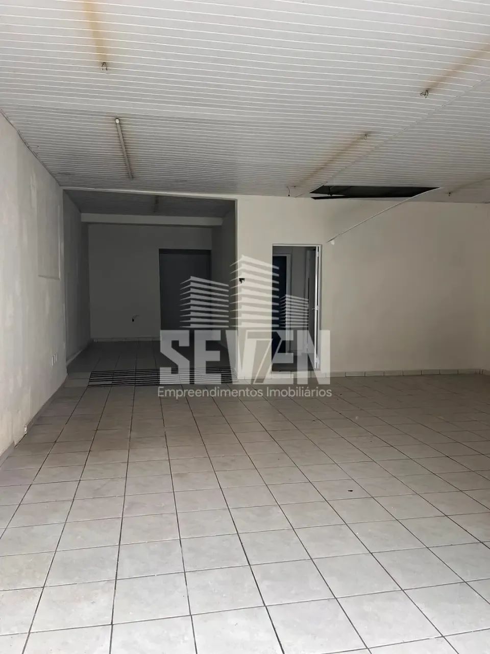 Salão Comercial para Locação no Centro de Bauru  Amplo Espaço - Foto 2