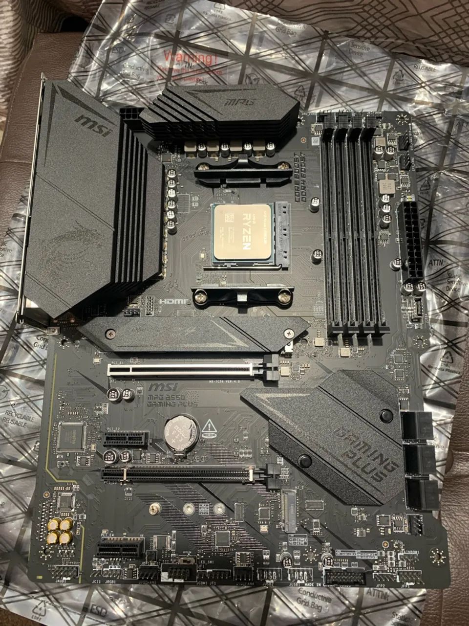 Placa mãe B550m MSI GAMING PLUS Am4 - Foto 4