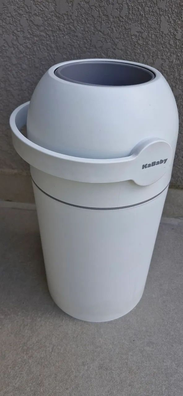 Lixeira anti-odor kababy
