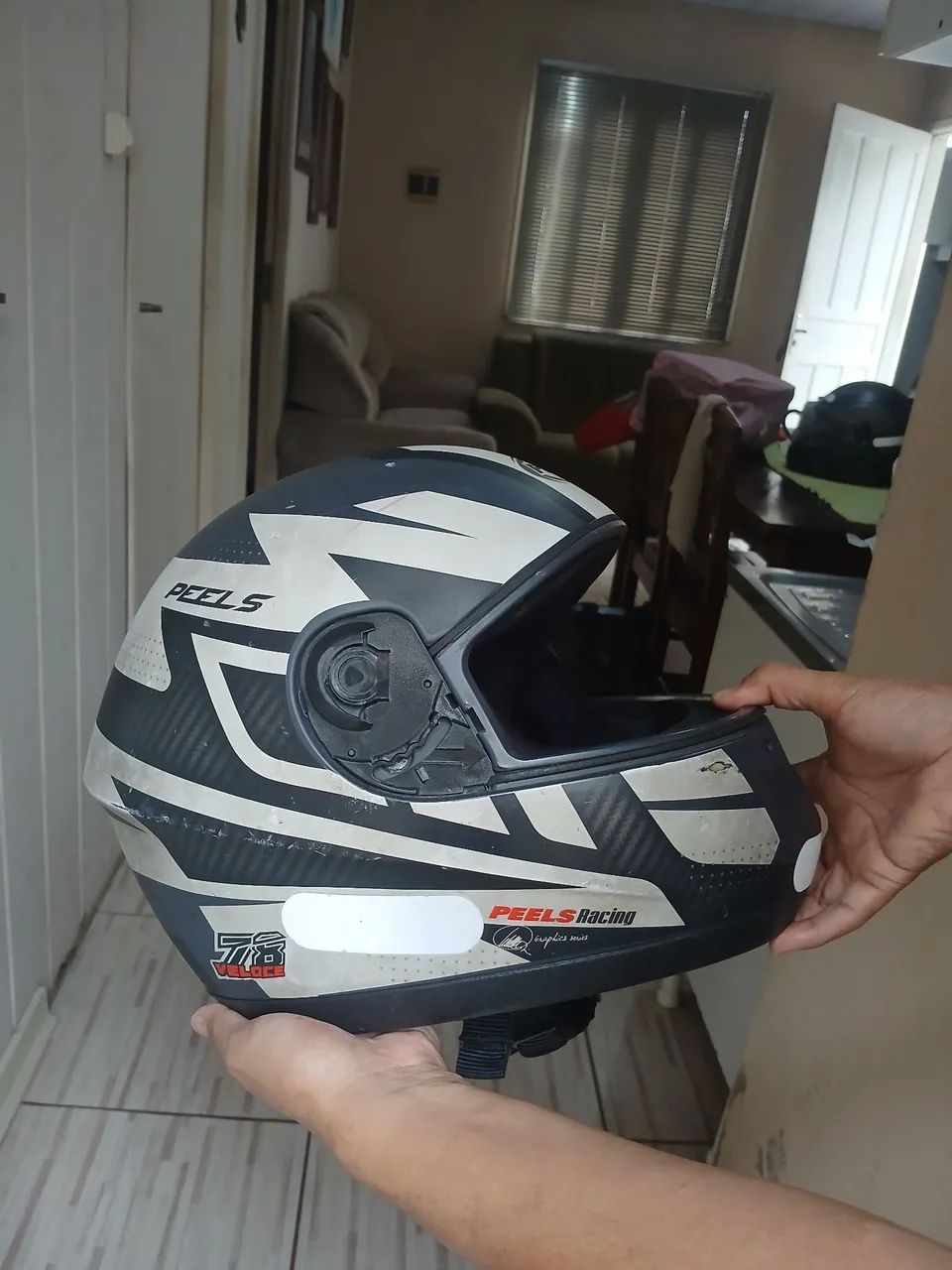 Capacete 50reais  - Foto 5