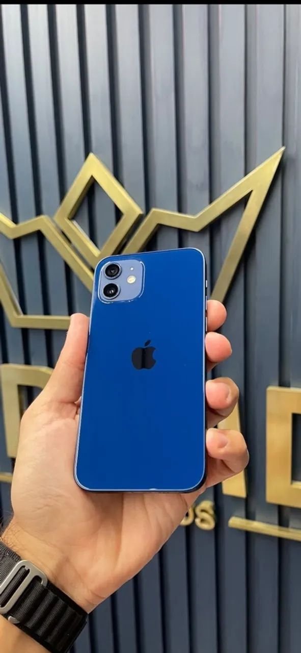iPhone 12