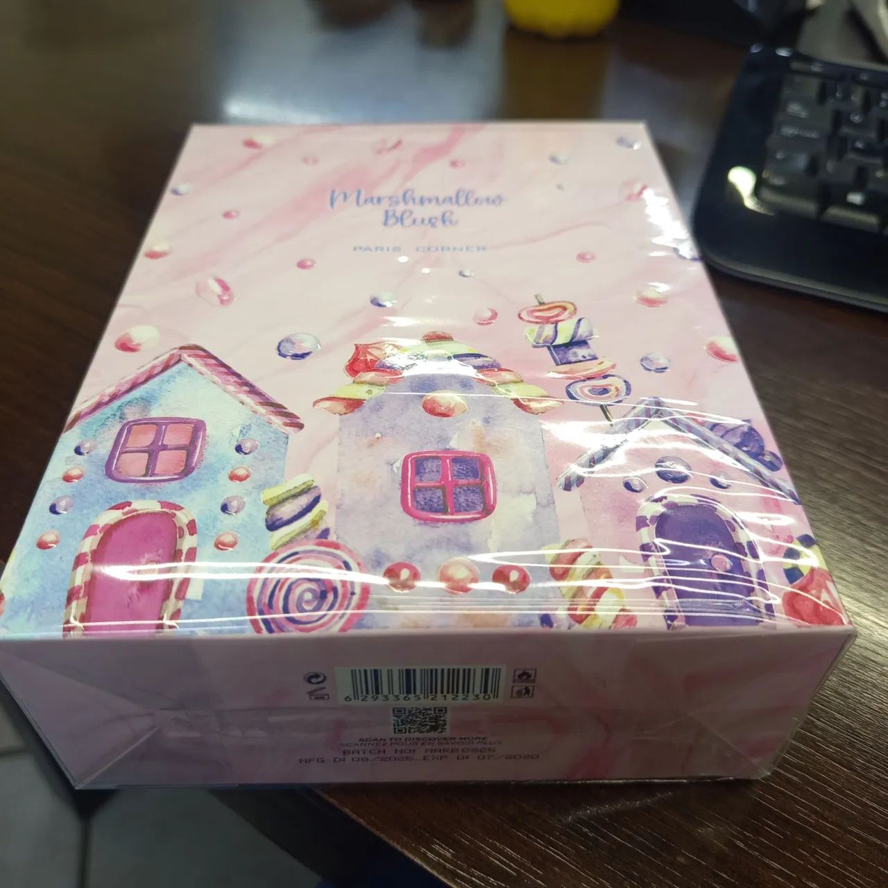 Marshmallow corner blush Paris perfume  - Foto 3