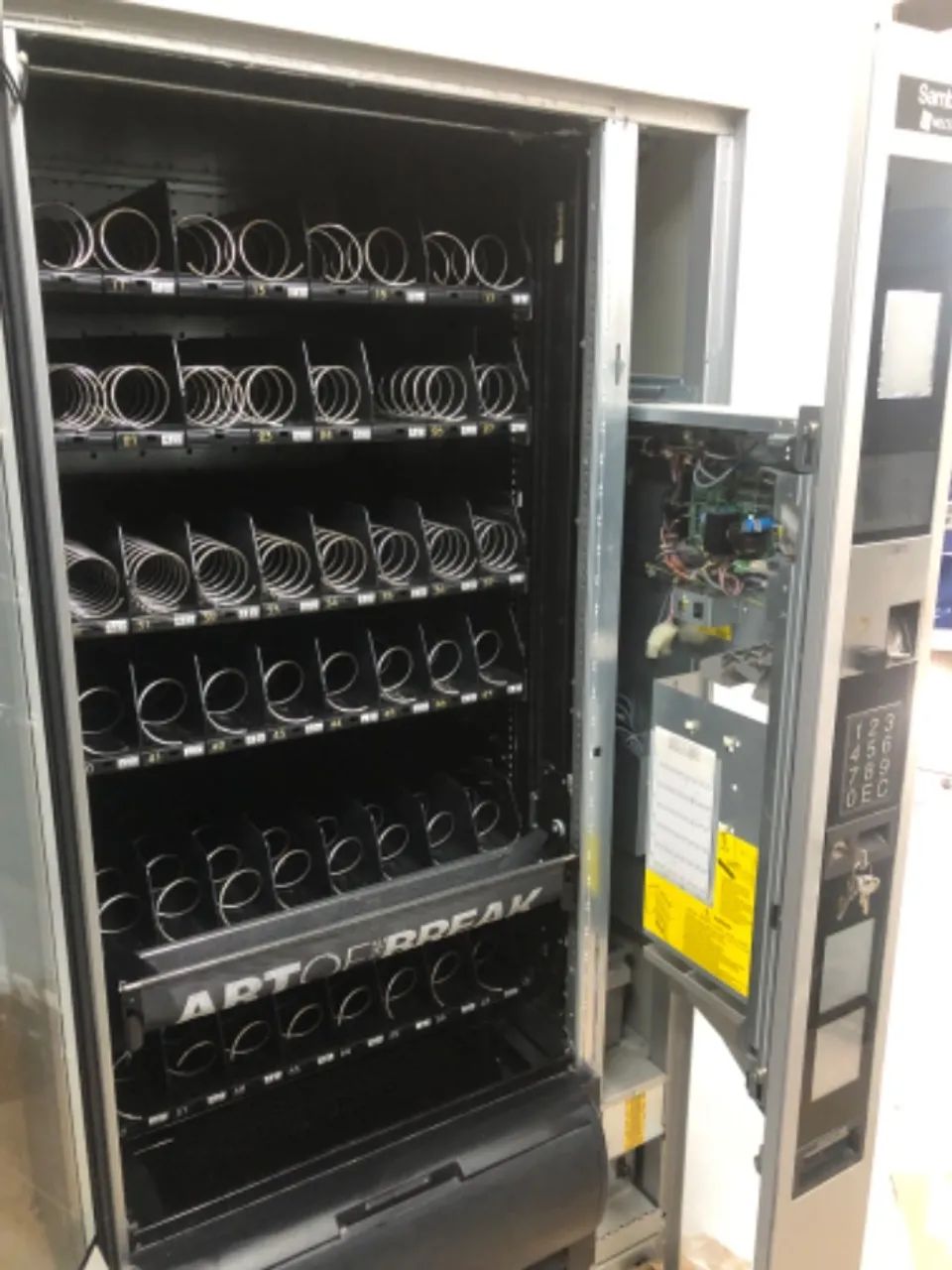Máquina de vendas automáticas - Foto 4