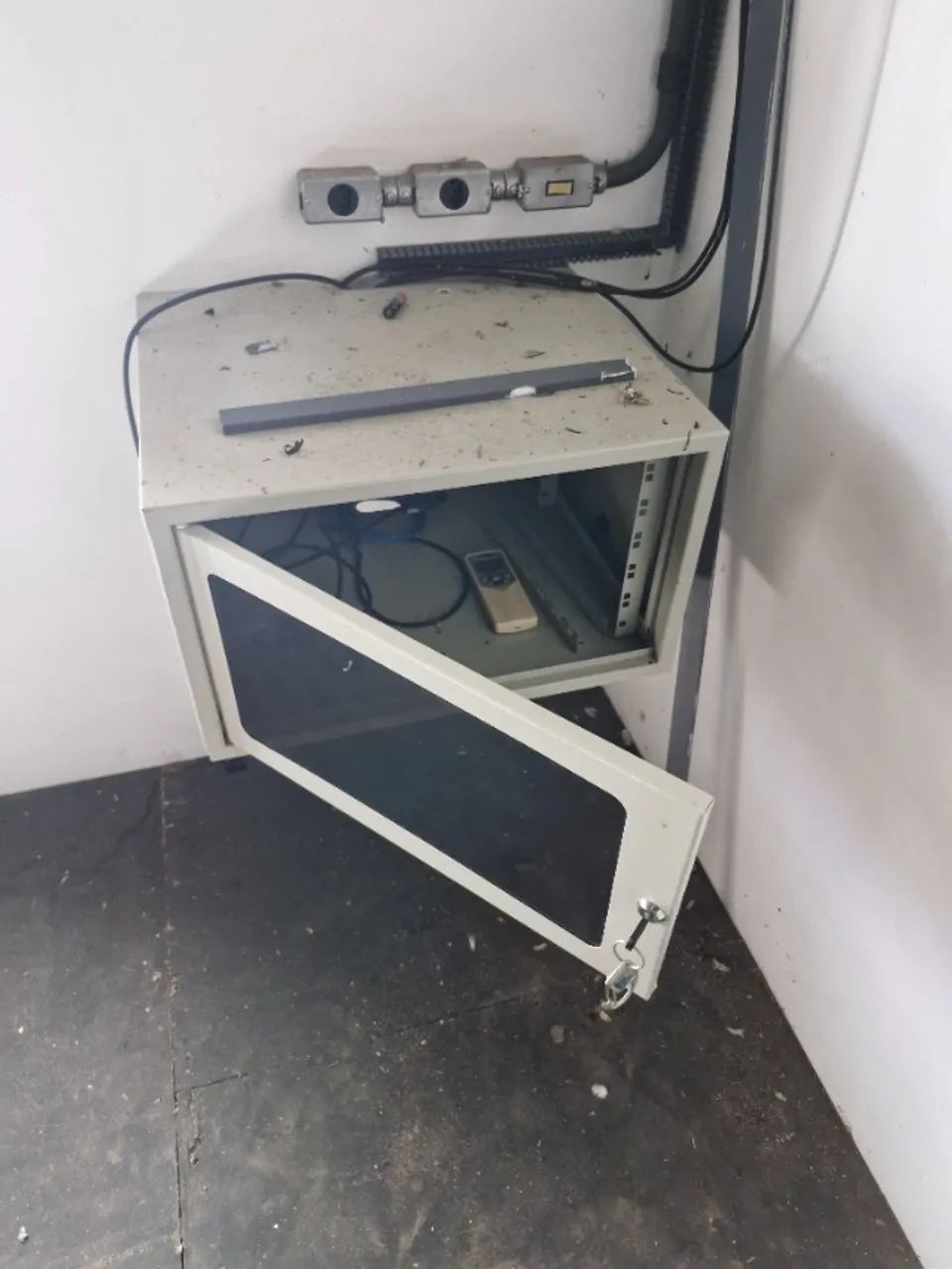 Duas Caixas de som Passiva Rack de parede e Brindes - Foto 2
