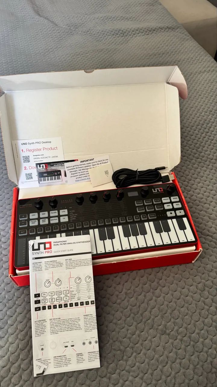 Ik Multimedia Uno Synth Pro Preto 37 Teclas Midi