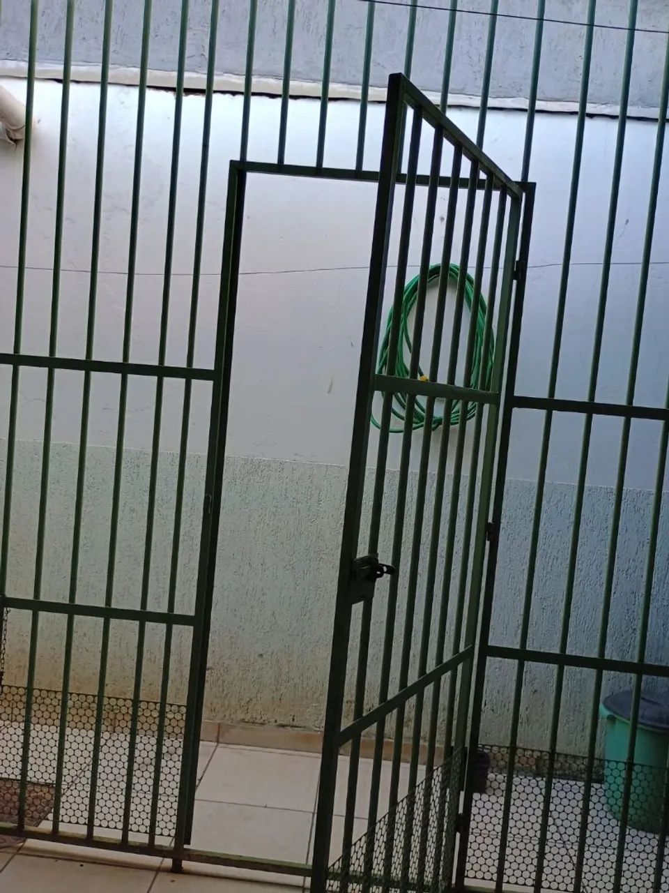 Vendo grade de portão 