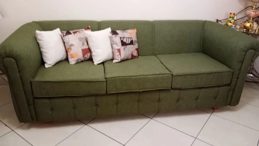 Sofá 3 Lugares Verde Militar - Novo - 254cm - Foto 5