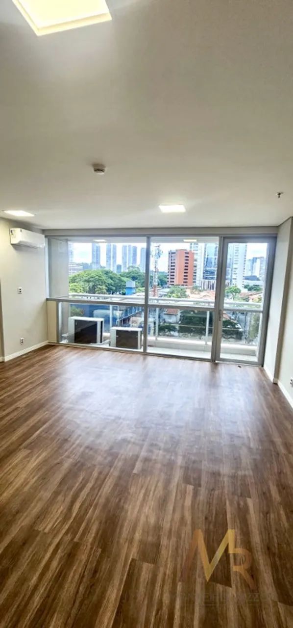 Sala Comercial para Locação no Condomínio Urbanity Home