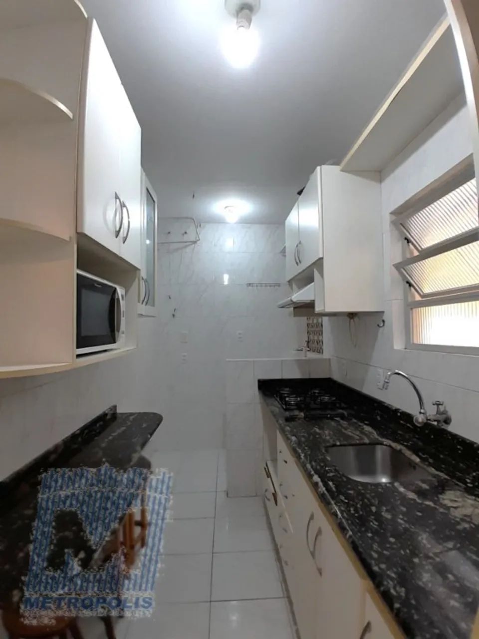 Apartamento semimobiliado para alugar no centro de Florianópolis/SC - Foto 4