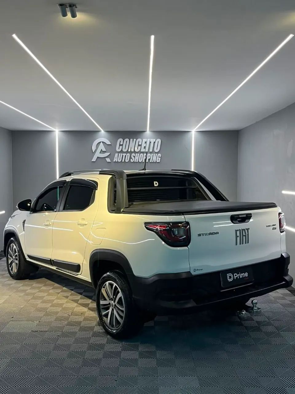 Fiat Strada Volcano 1.3 Flex 8V CD Aut. 2023 - Foto 4