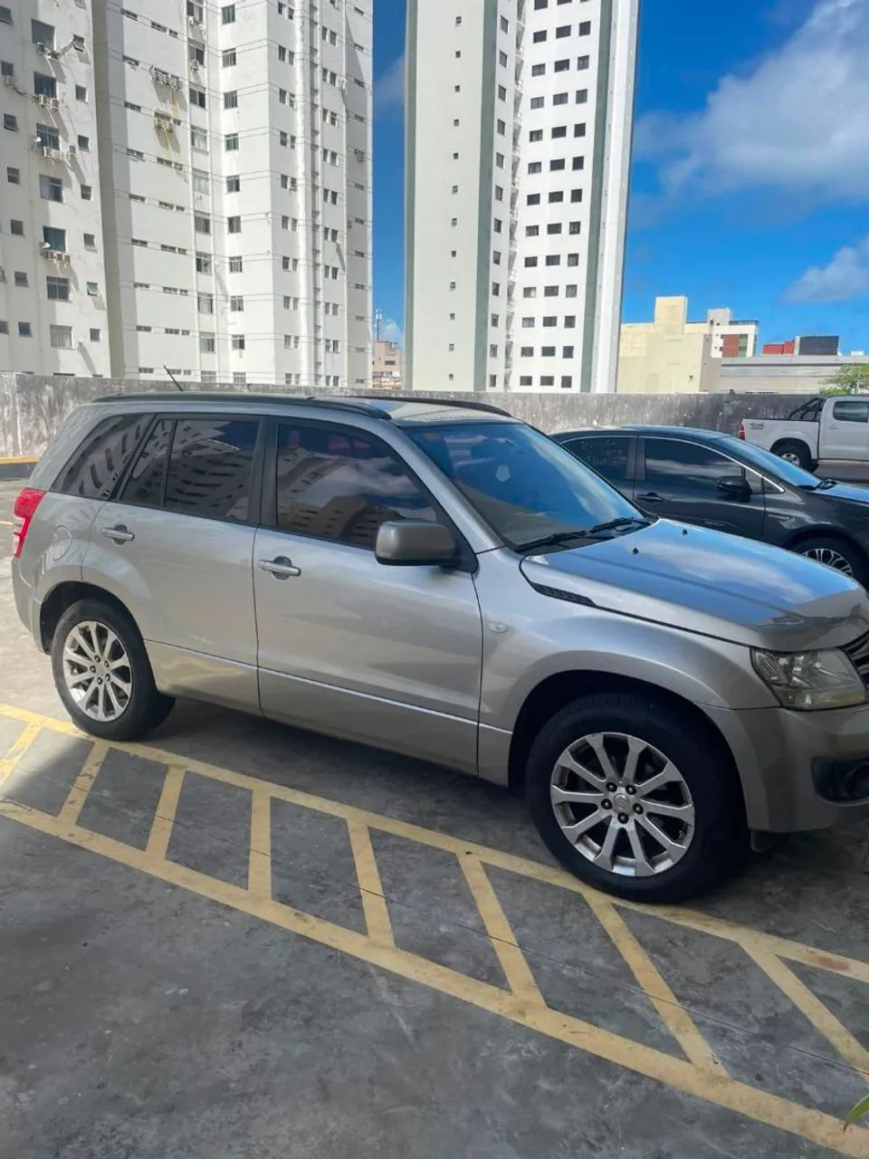Suzuki Grand Vitara Grand Vitara 2.0 16V 4x2/4x4 5p Aut. 2015