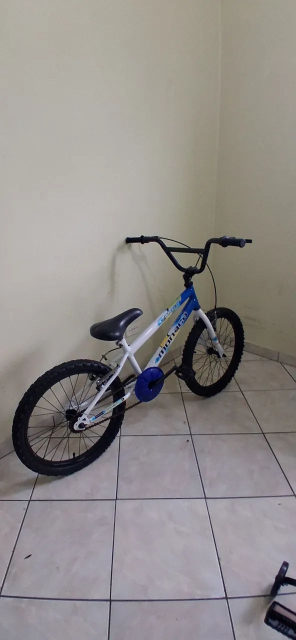 Bicicleta infantil aro 20 - Foto 2
