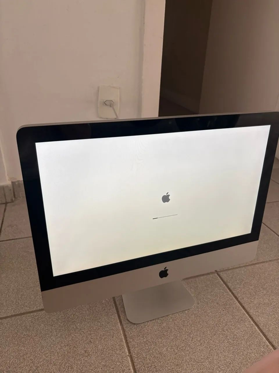 Apple iMac 21,5