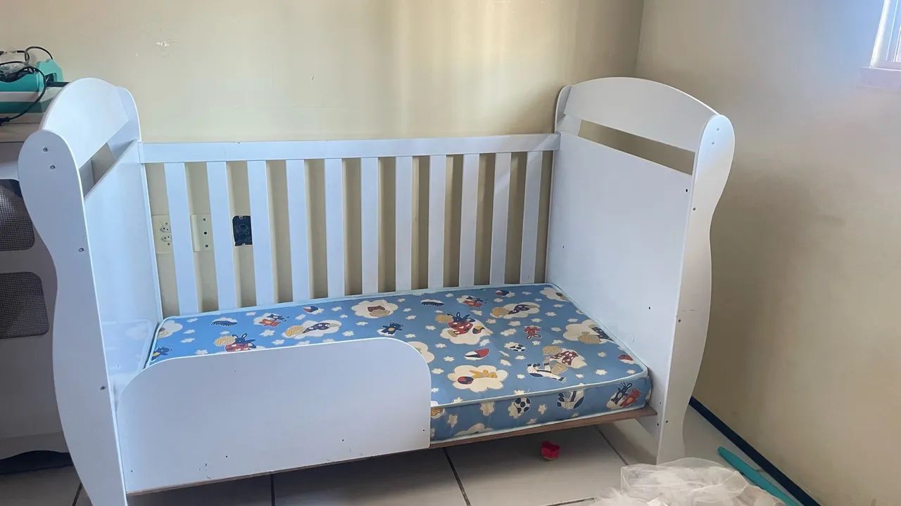 Berço + colchão + cômoda  - Foto 2