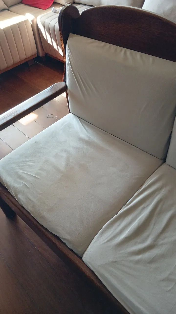 Sofa de madeira - Foto 2