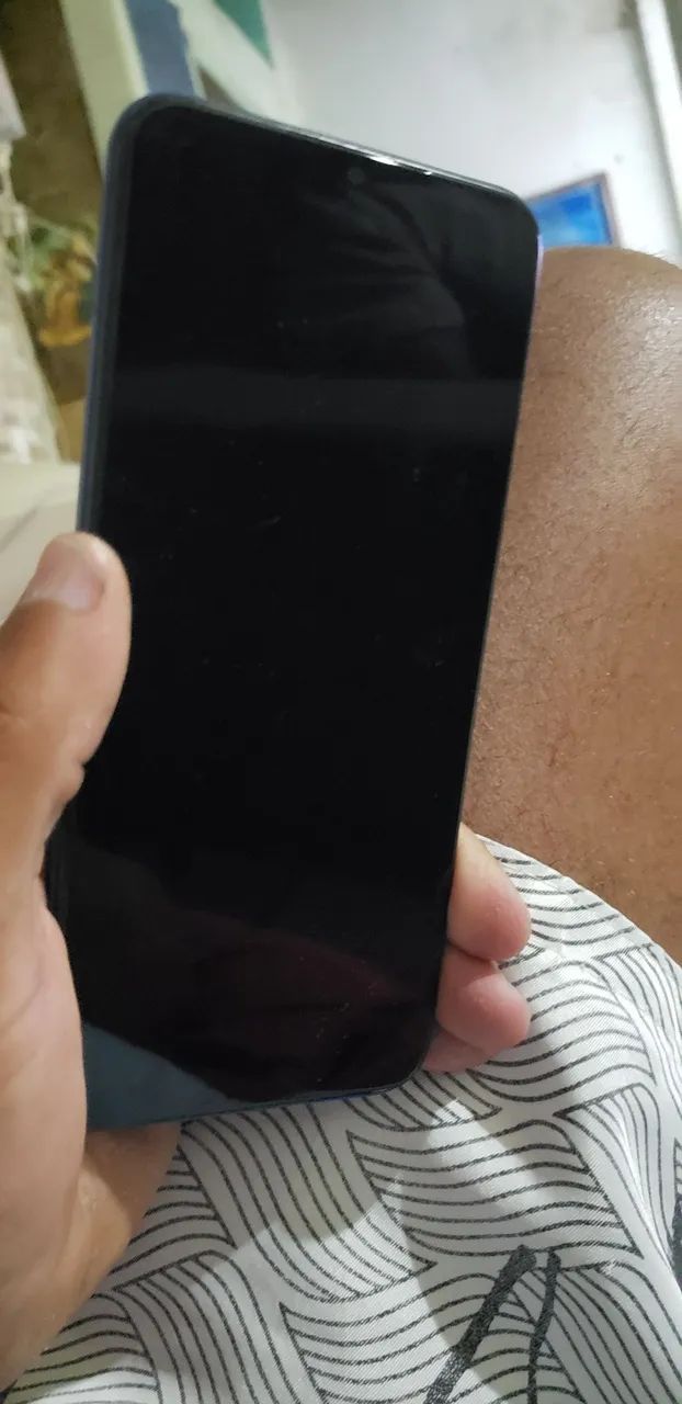 Celular com defeito