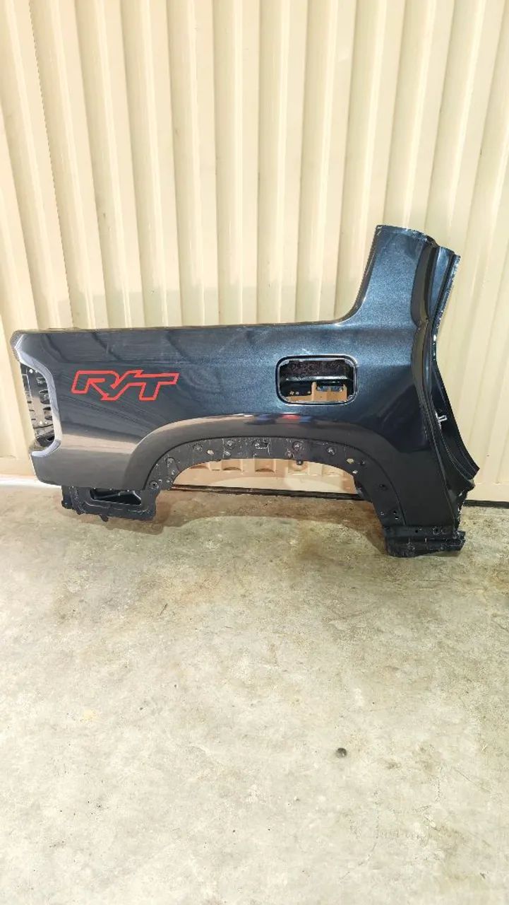 Retalho Lateral Traseira Direita Ram Rampage RT 2023 A 2025