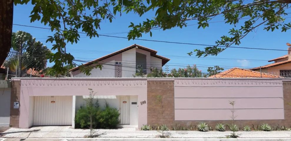 Casa duplex com cinco quartos sendo três suítes - 450m² - Foto 3