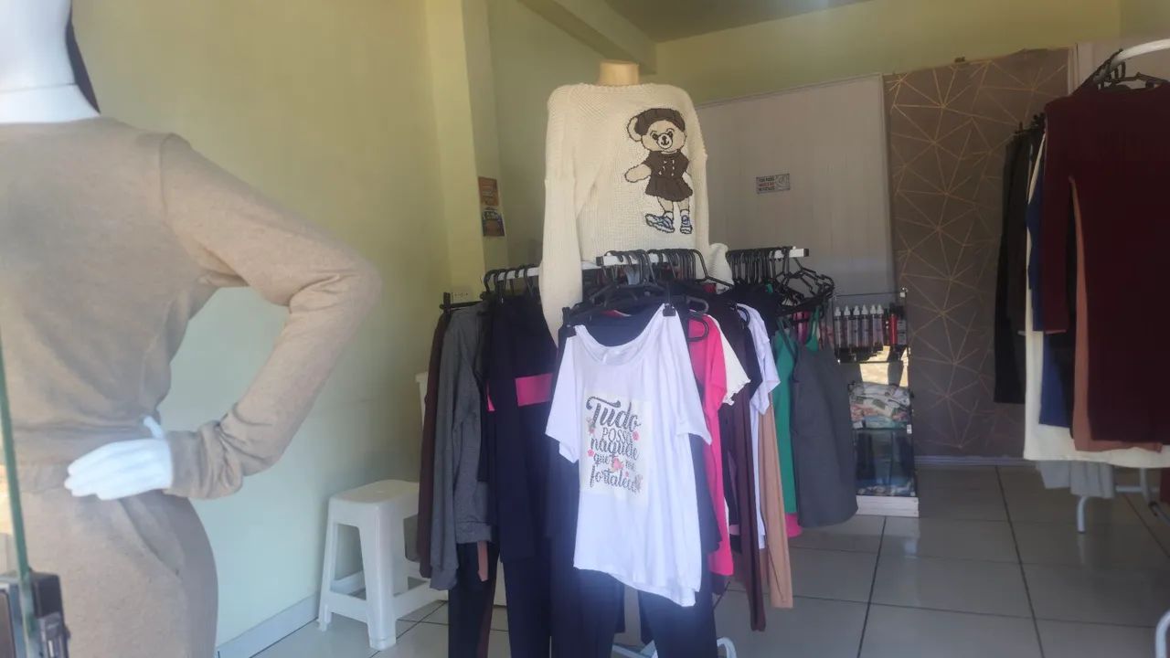 Roupas novas de loja - Foto 2