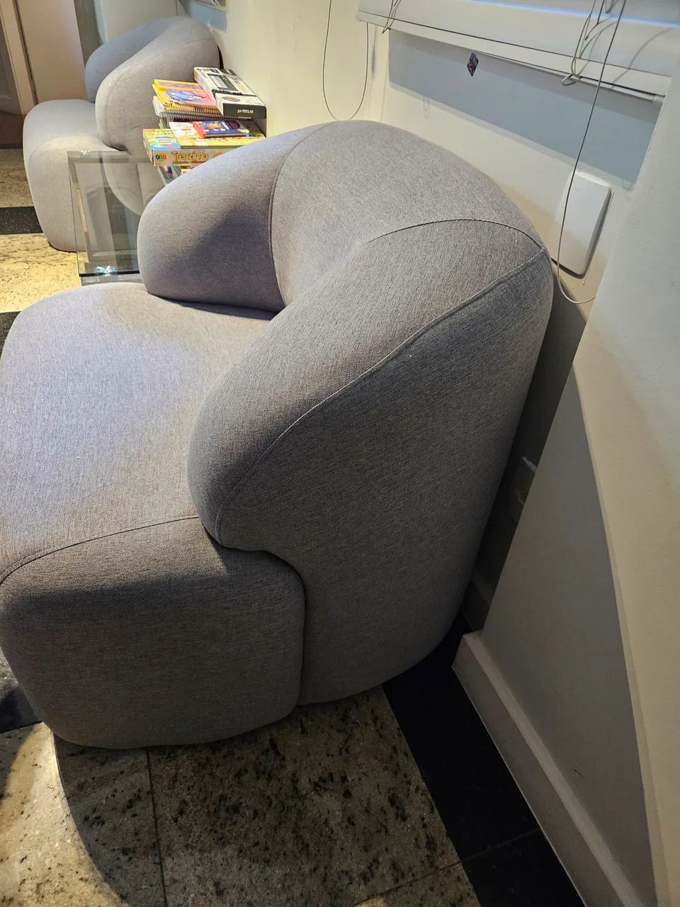 2 poltronas NOVAS