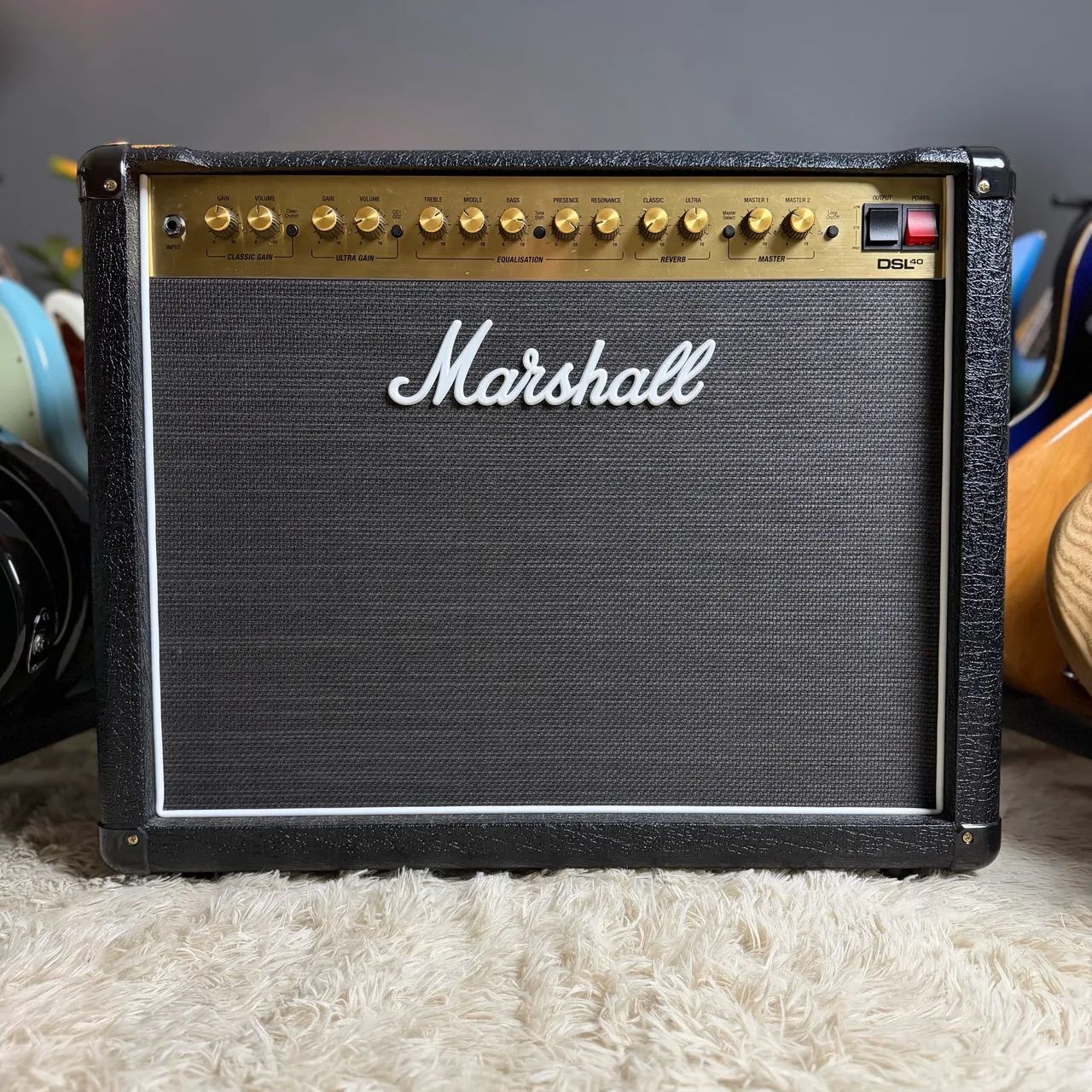 Amplificador Marshall DSL 40 Sem Uso