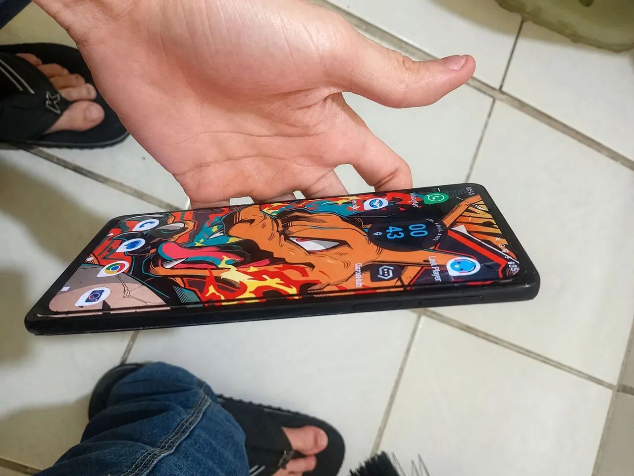 Motorola Edge 30 pro  - Foto 2