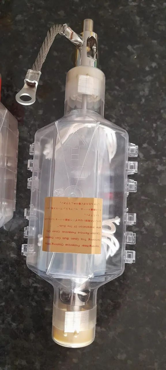 Lâmpada Xenon Ushio DXL-40BAF 4200W p/ projetor Barco Digital e 3D