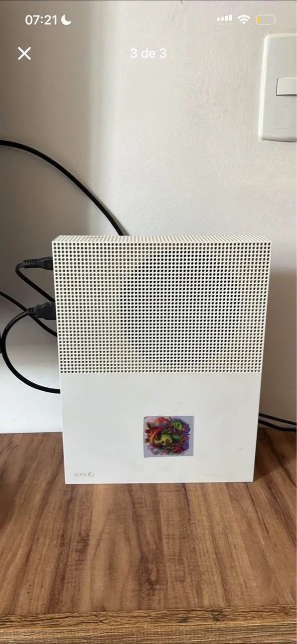 Xbox One S - 1TB + controle original + 2 mídias físicas 