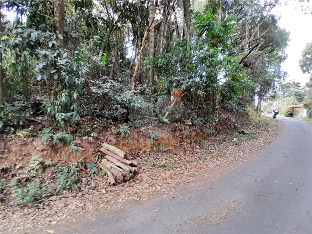 Terreno à venda em Chácara arantes - SP