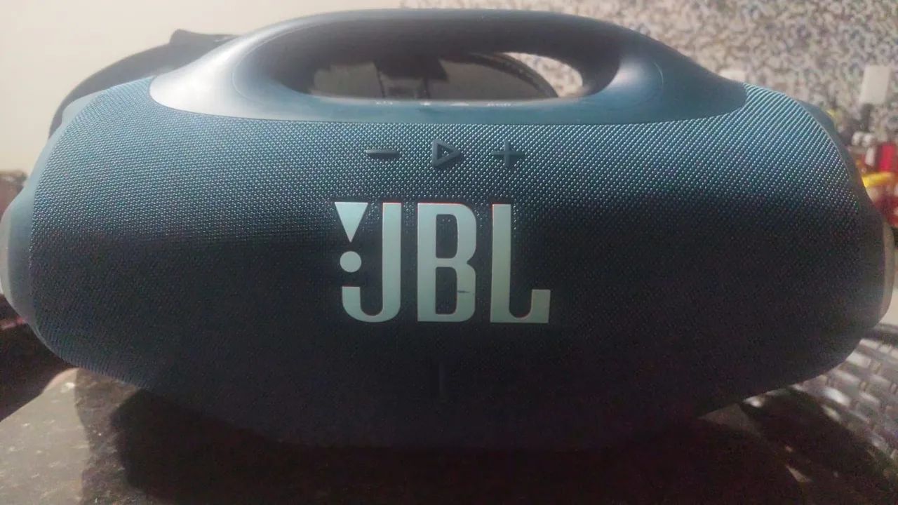 Bombox 4 