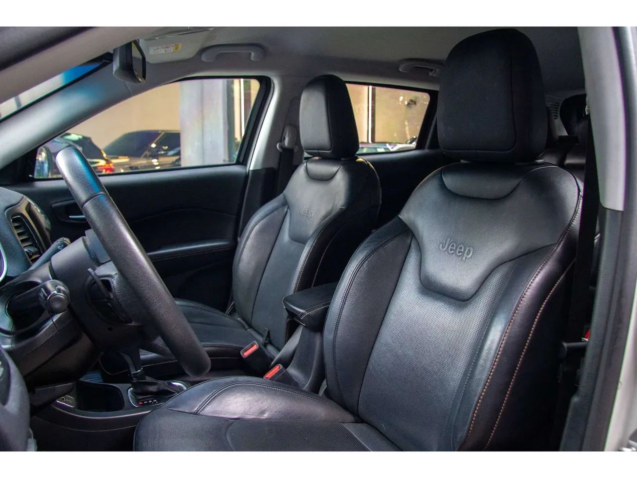 Jeep Compass LONGITUDE 2.0 4x2 Flex 16V Aut., foto 12 de 16