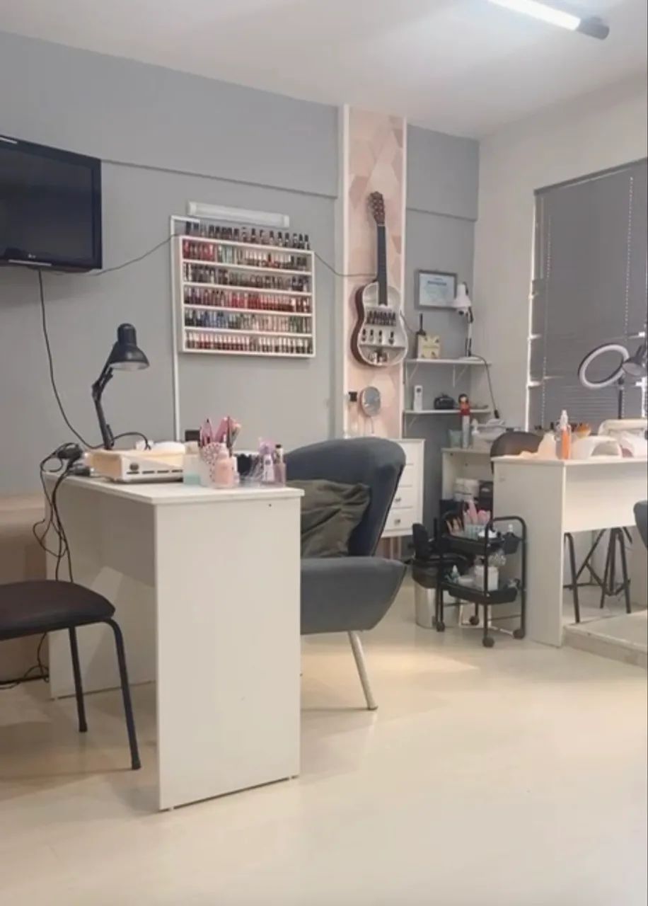 Sub - alugo Espaço na Esmalteria 