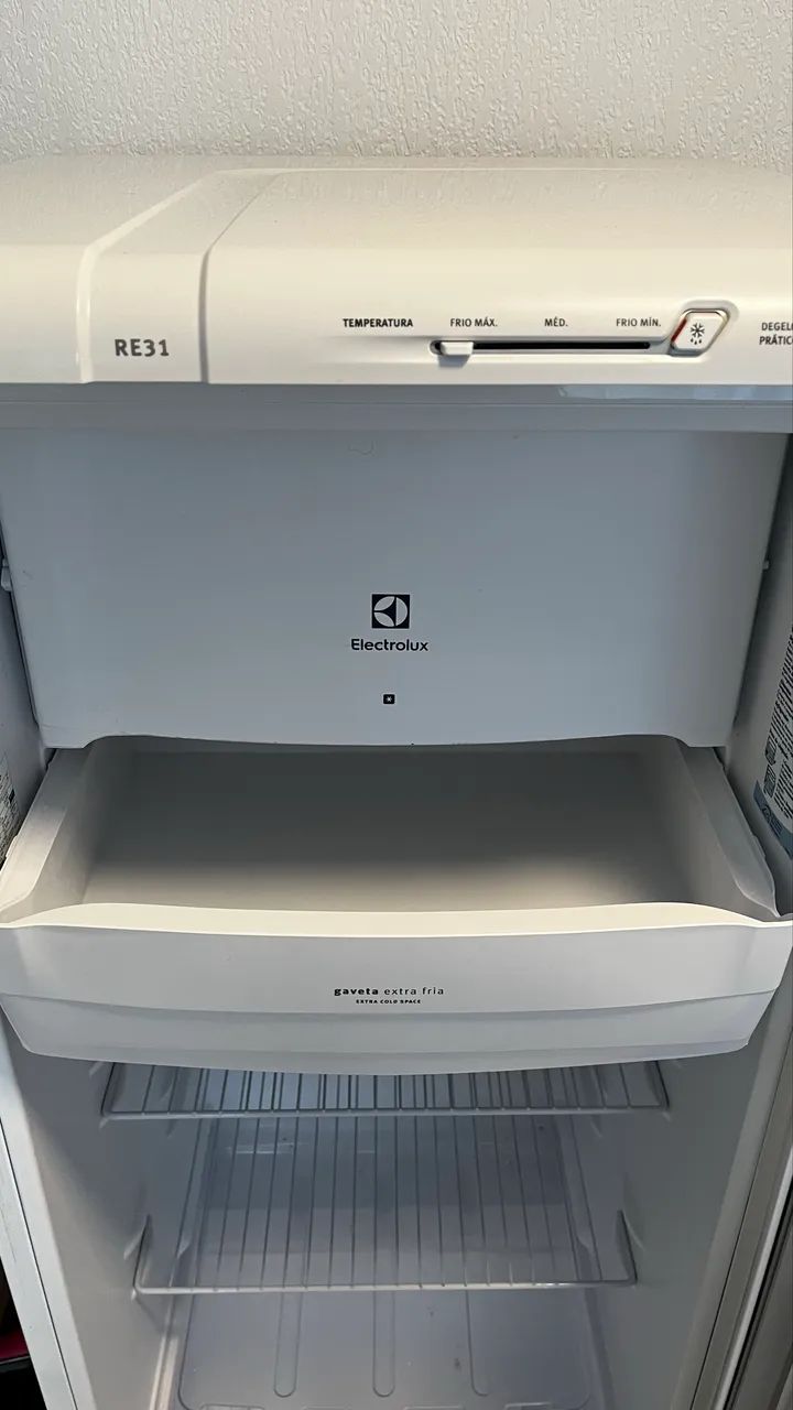 Geladeira Electrolux RE31  - Foto 3