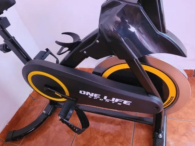 Bicicleta ergometrica spninning 8kg - Foto 2