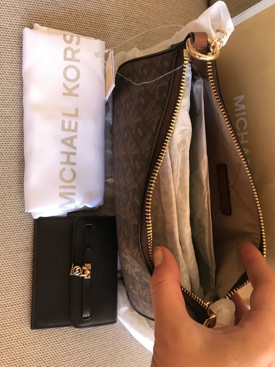 Bolsa Michael kors empire nova e porta cartão MK legacy - Bolsas