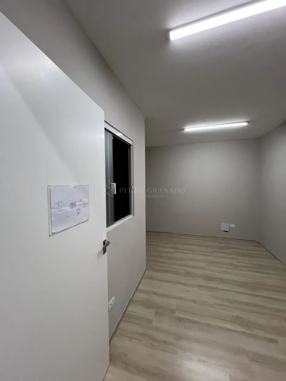 Sala Comercial - Centro Empresarial Royal Plaza - Foto 5