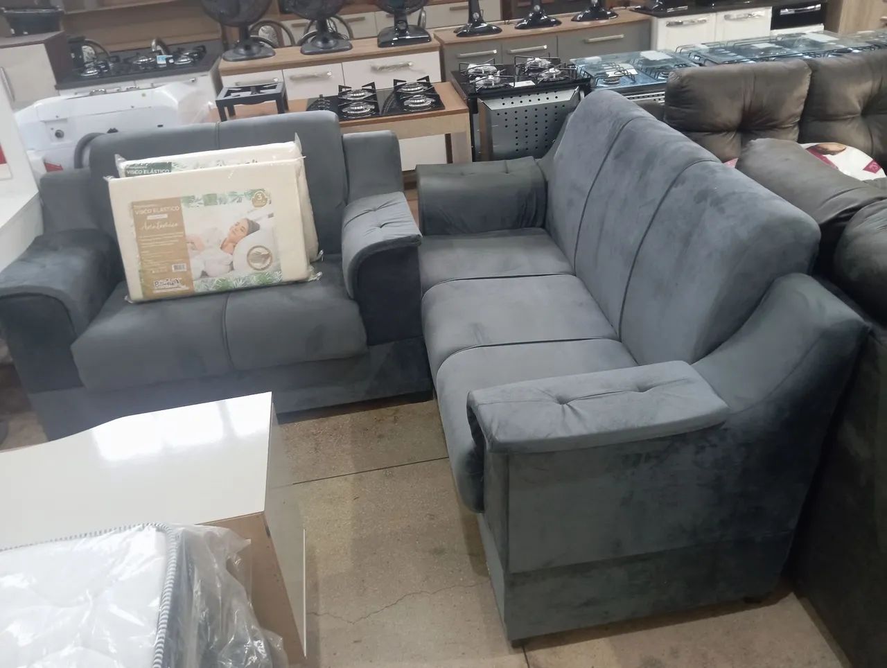 Sofá novo em oferta 