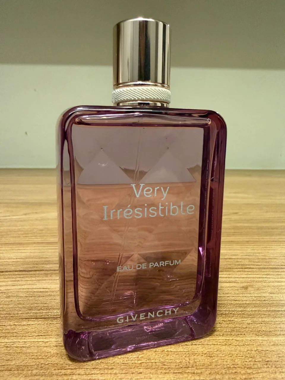 Perfume very irresistible Givenchy 80ml original  - Foto 2