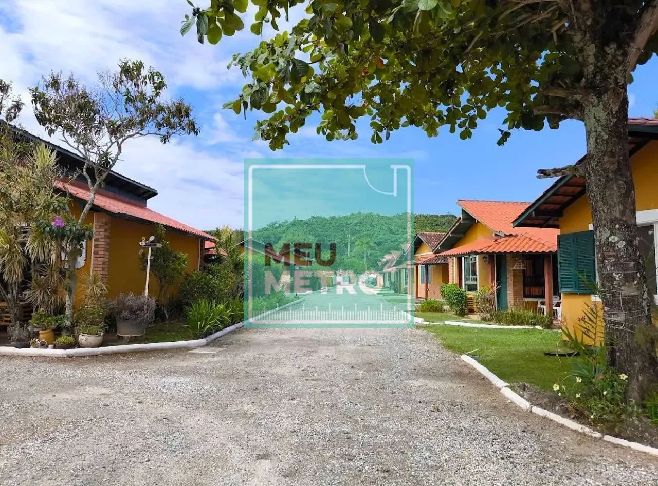 Casa à venda com 02 Dormitórios em Condomínio, Ponta das Canas, Florianópolis, SC - Foto 3