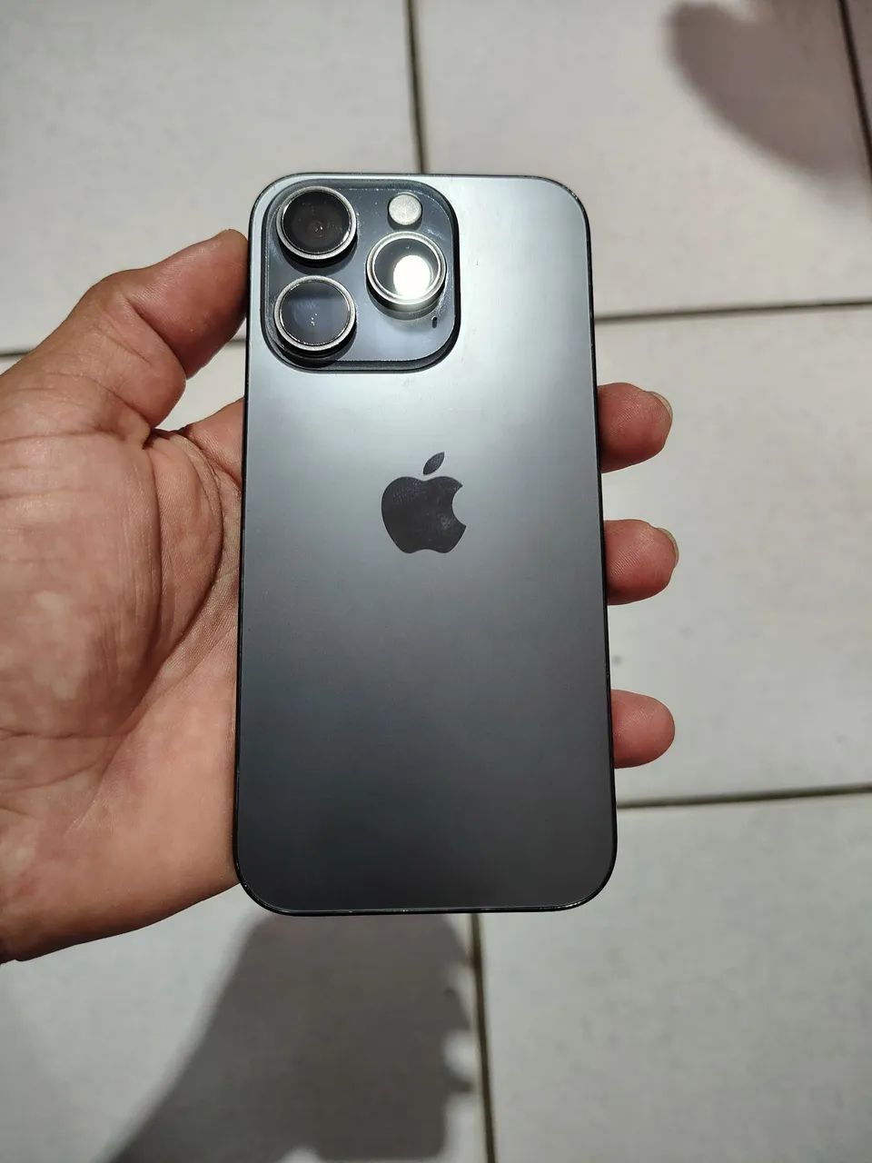 iPhone 15 pro  - Foto 2