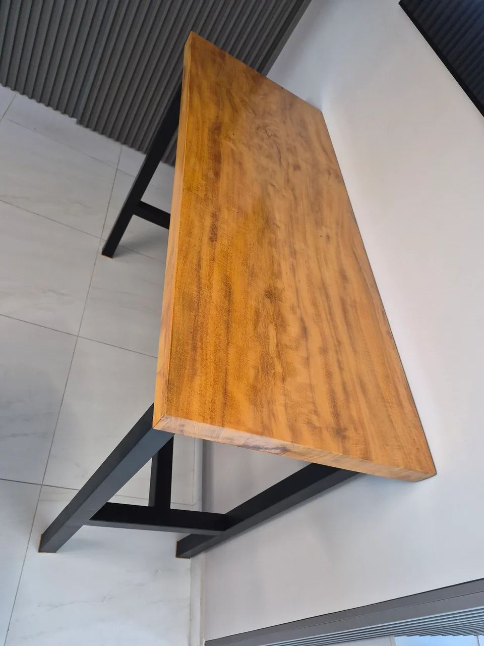 Mesa Madeira Maciça Jaqueira