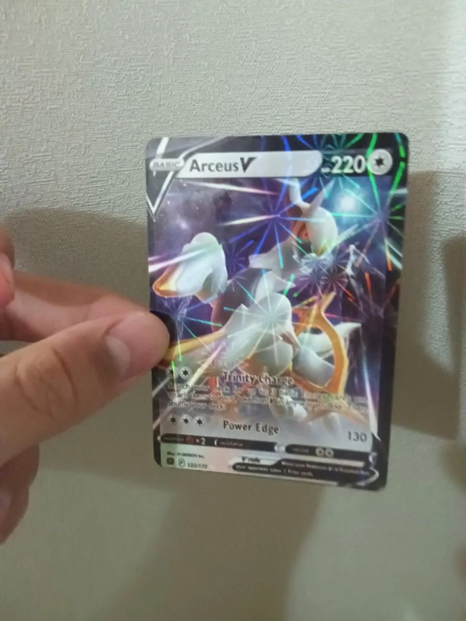 Carta de pokémon ArceusV