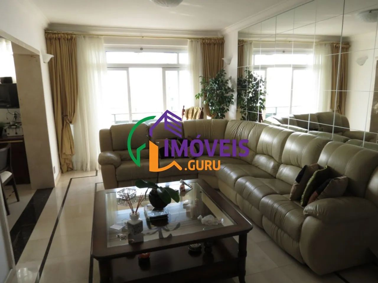 APARTAMENTO - CAMBUCI - SP