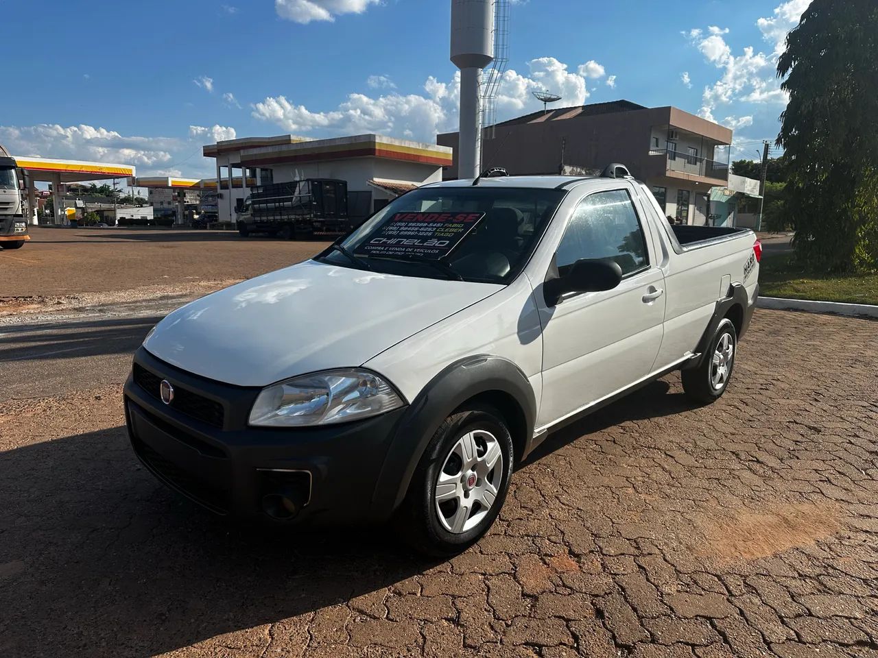 Fiat Strada Working Hard 1.4 Fire Flex 8V CS 2017 - Foto 2
