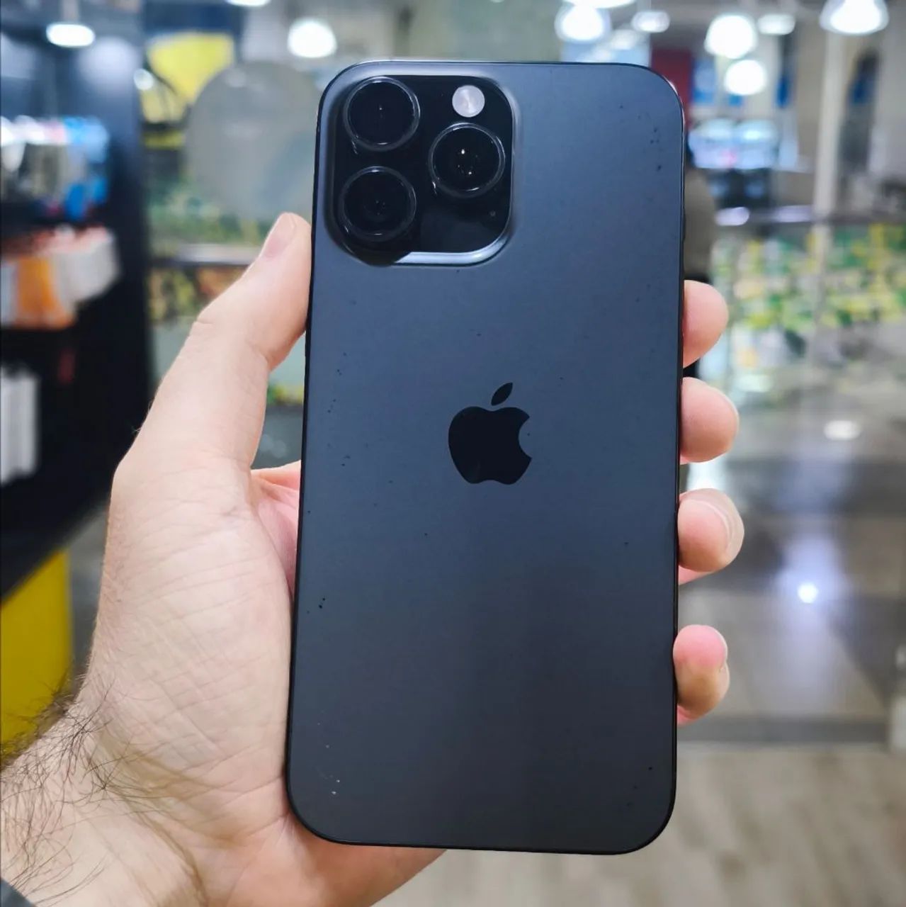 iPhone 16 Pro Max - Foto 2