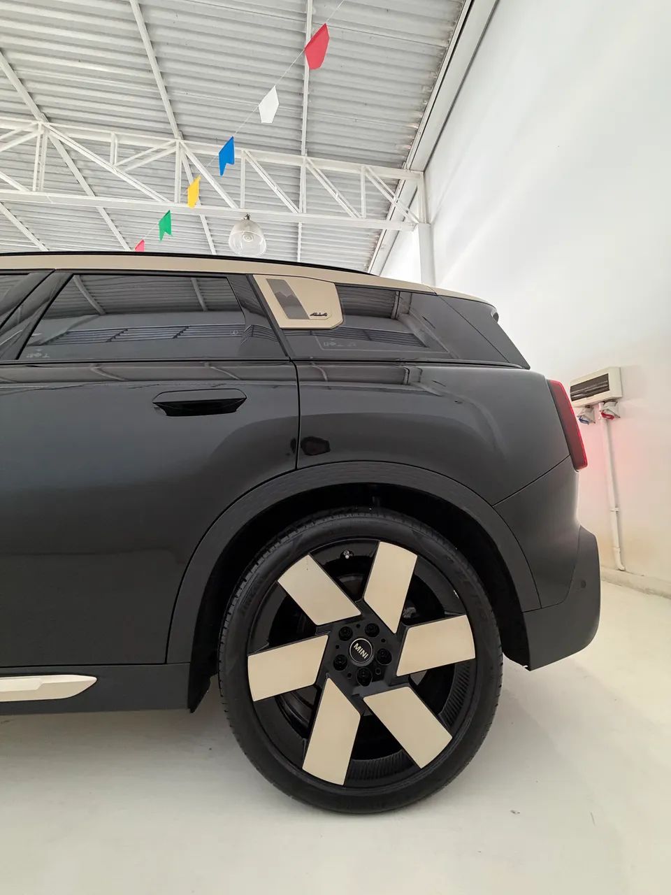 Mini Cooper Country. SE All4 TOP (elétrico) 2025 - Foto 3