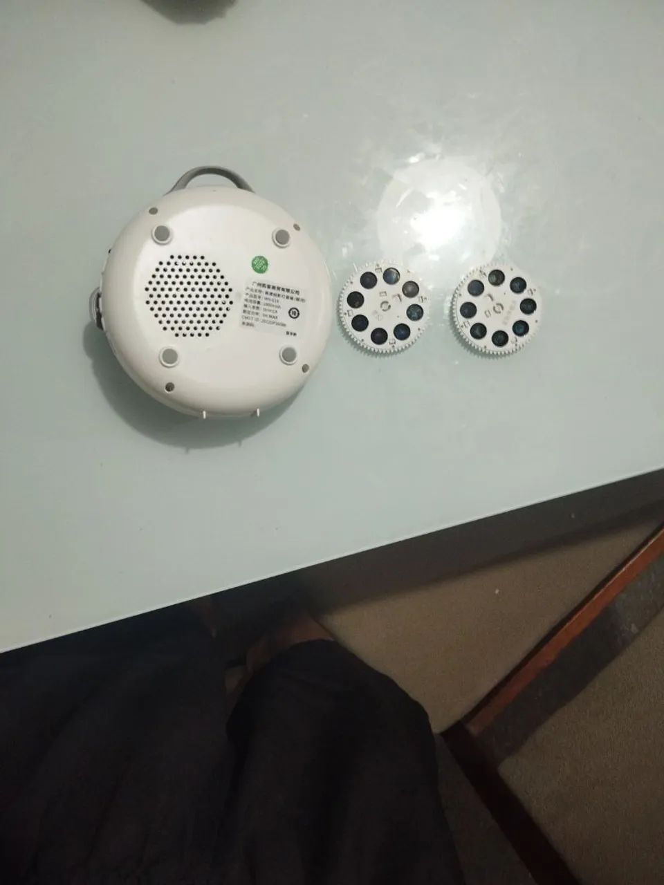 PROJETOR DE GALAXIAS E ESTRELAS COM MUSICA E BLUETOOTH 